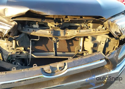 2017 Toyota 4Runner Limited z USA, uszkodzony, nr VIN JTEZU5JR8H5158828